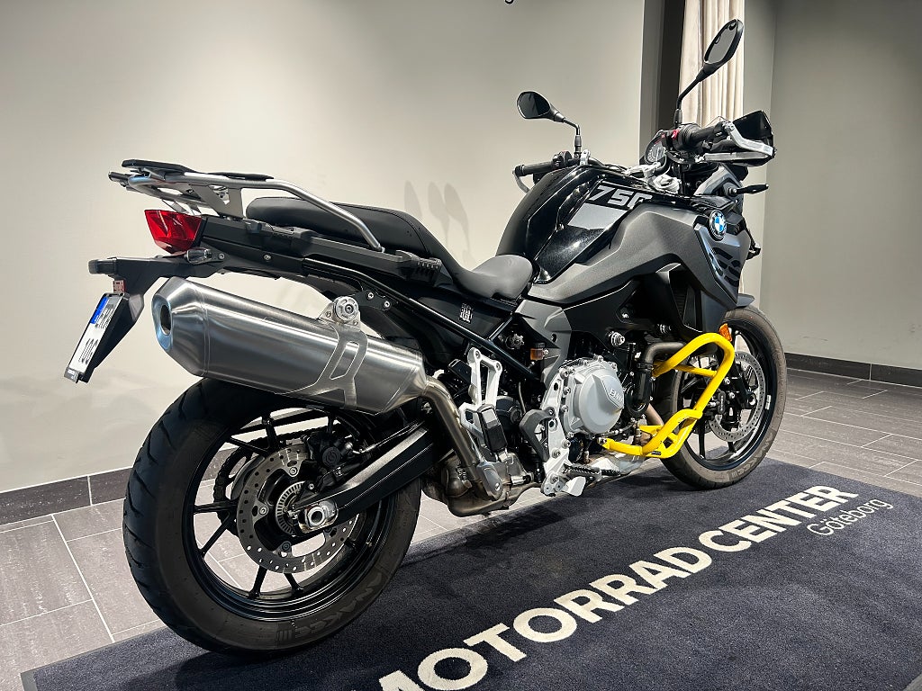 BMW F750GS /3,45%/Chassisänkt/Motorbågar/703 mil