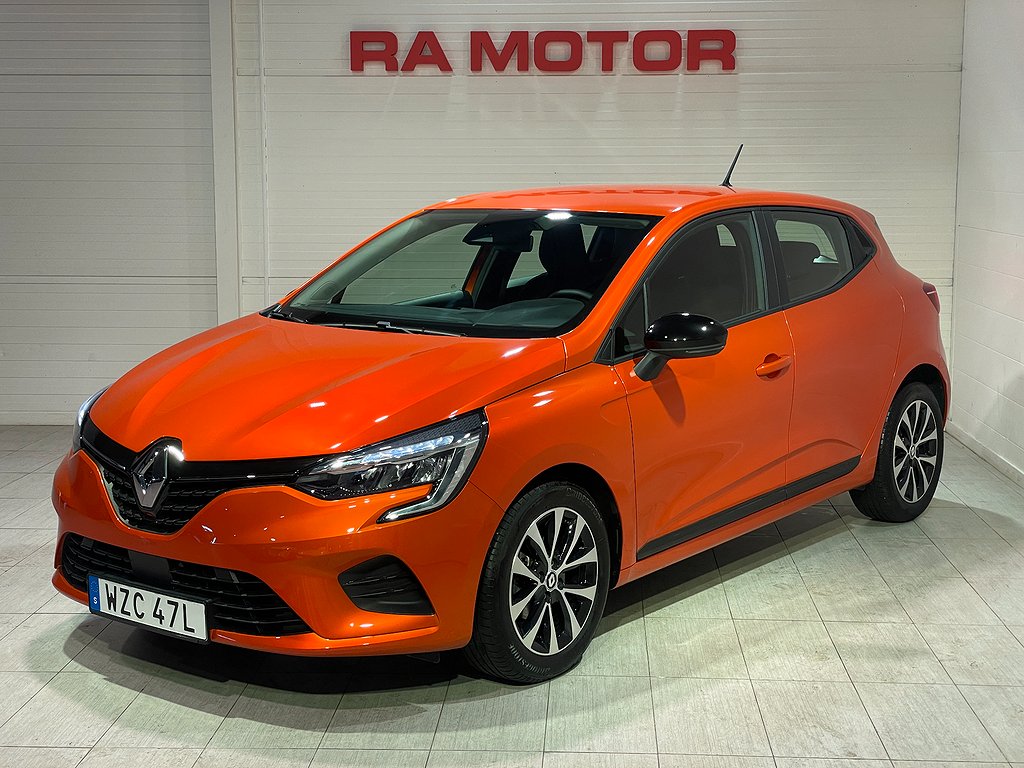 Renault Clio 1,0 TCe 90hk Automat 5D - Låga mil 2023