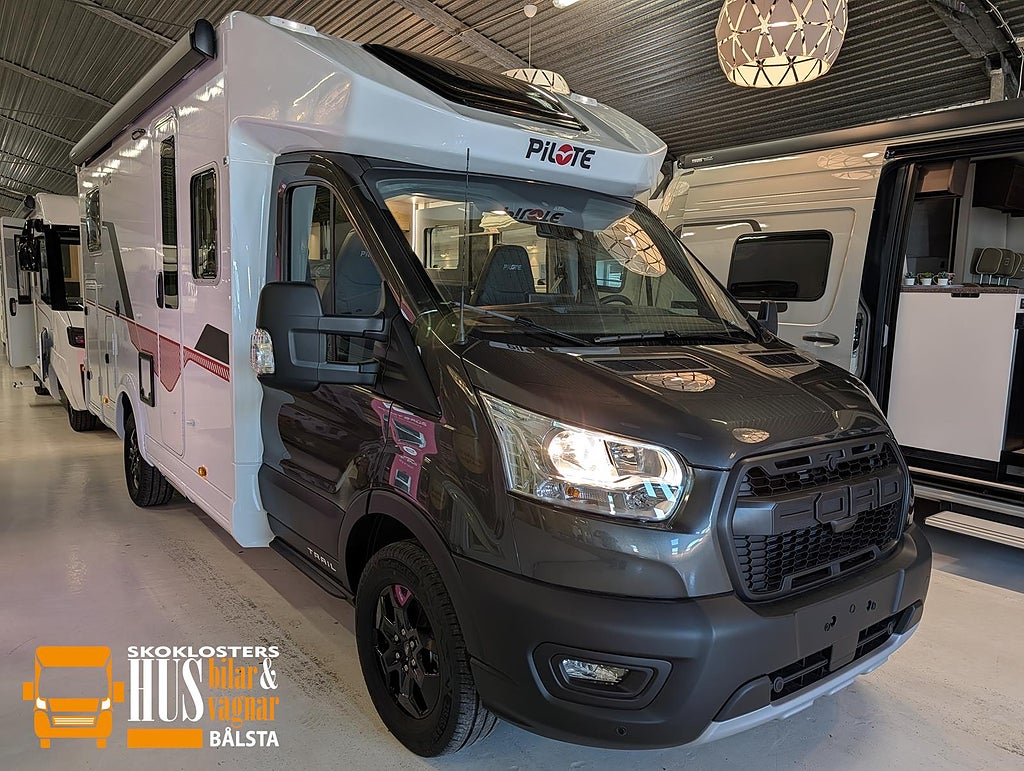 Pilote Atlas A 690 GJ Automat 165hk 200ALit 200W Solc Dieselvärmare Vin
