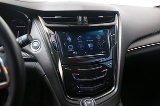 Sedan Cadillac CTS 16 av 23