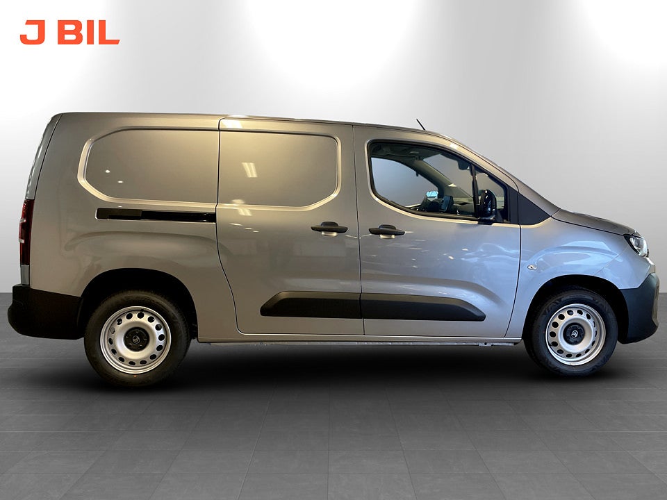 Bild på Citroën Berlingo 130hk Aut L2 - EDITION! SERVICE & V-HJUL INGÅR!