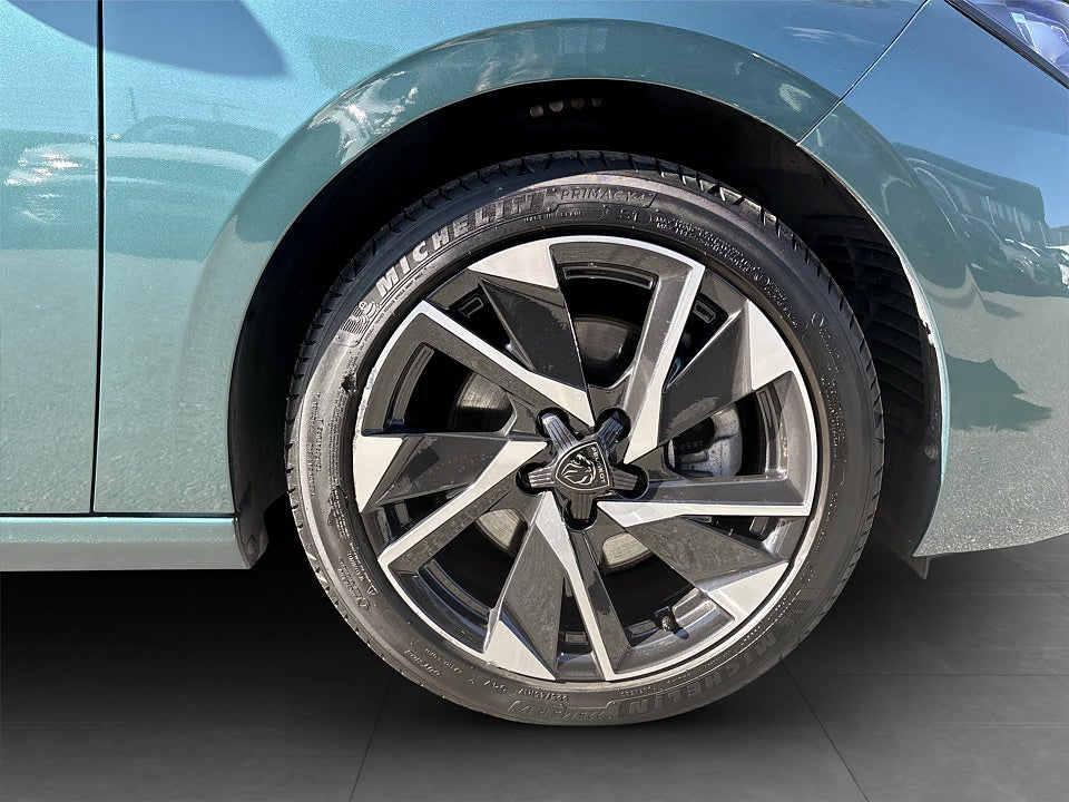 Bild på Peugeot 308 sw Allure Hybrid 145hk Aut B-KAMERA CARPLAY