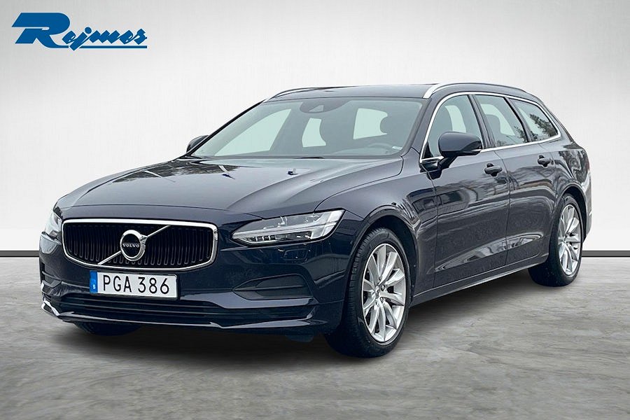 Volvo V90 T4 Momentum SE