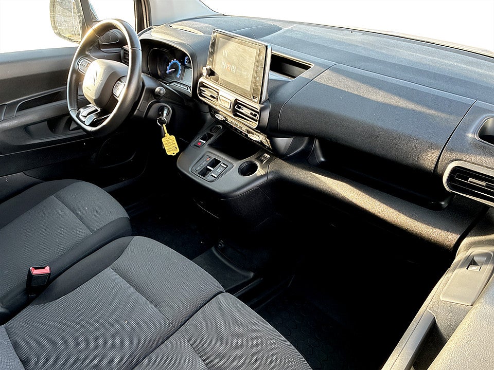 Bild på Citroen E-Berlingo Business Premium 50 kWh 136hk Aut L1 B-KAMERA DRAG