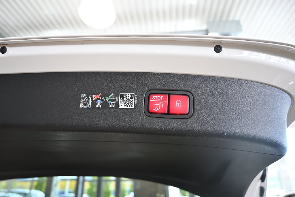 Mercedes-Benz GLC 2024 - miniatyr 15