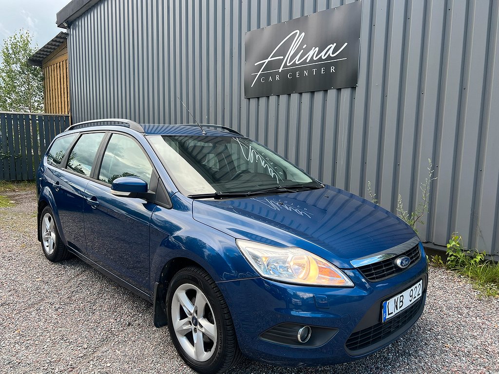 Ford Focus Kombi 1.6 TDCi Platinum Drag M/K-Värme Euro 5