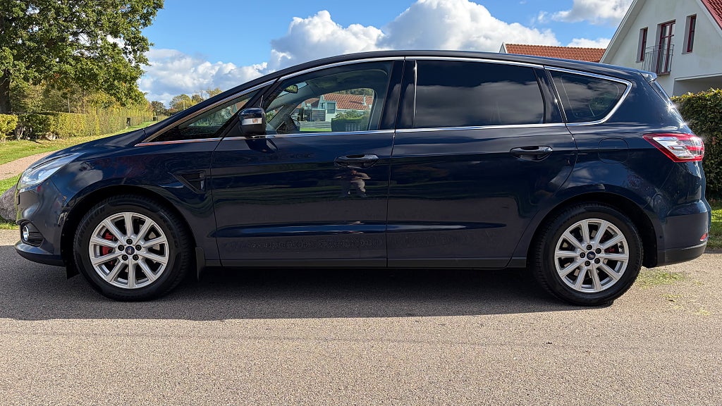 Ford S-MAX 2.0 TDCi Powershift | Euro 6 | 1500kr i månad 