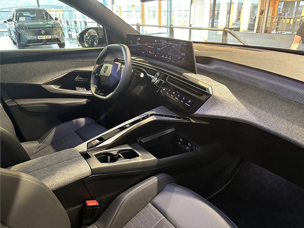 Bild på Peugeot 3008 GT Hybrid 145hk Aut - B-KAMERA,CARPLAY,NAV