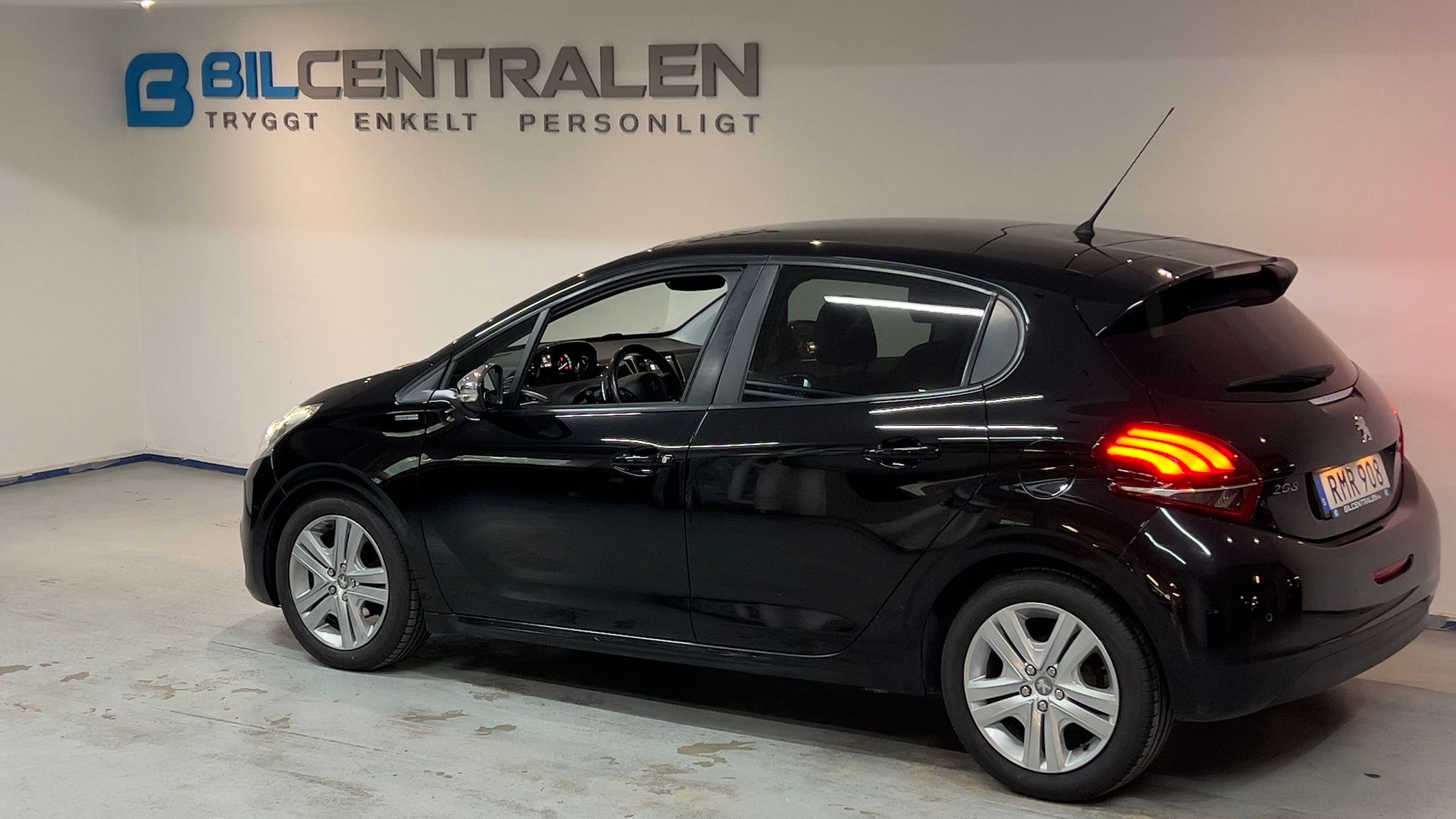 Peugeot 208 2017, bild 5/49
