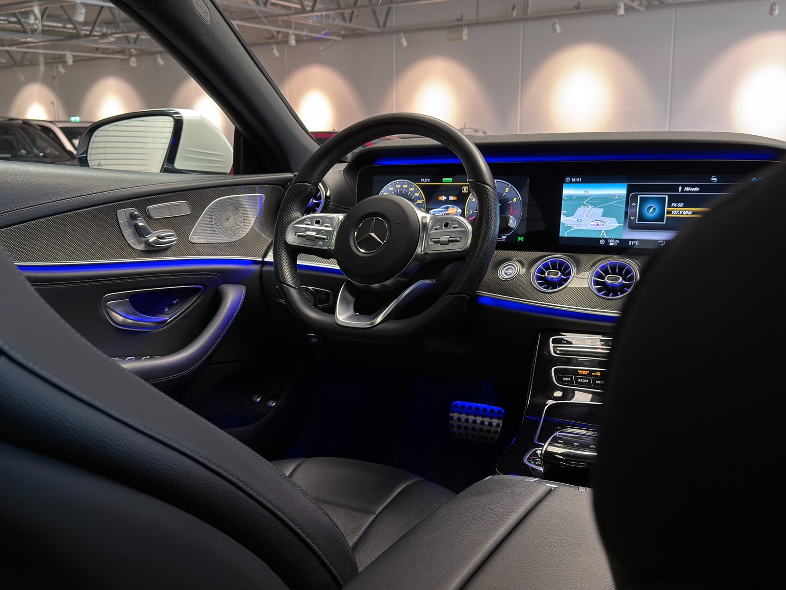 Mercedes-Benz CLS 450 4MATIC 367hk AMG |Drag|Burmester|Premiumpaket Plus 2019 - miniatyr 18