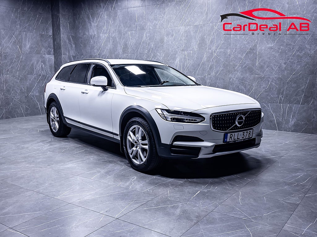 Volvo V90 Cross Country D4 AWD Värmare Adaptiv fart. Navi Drag