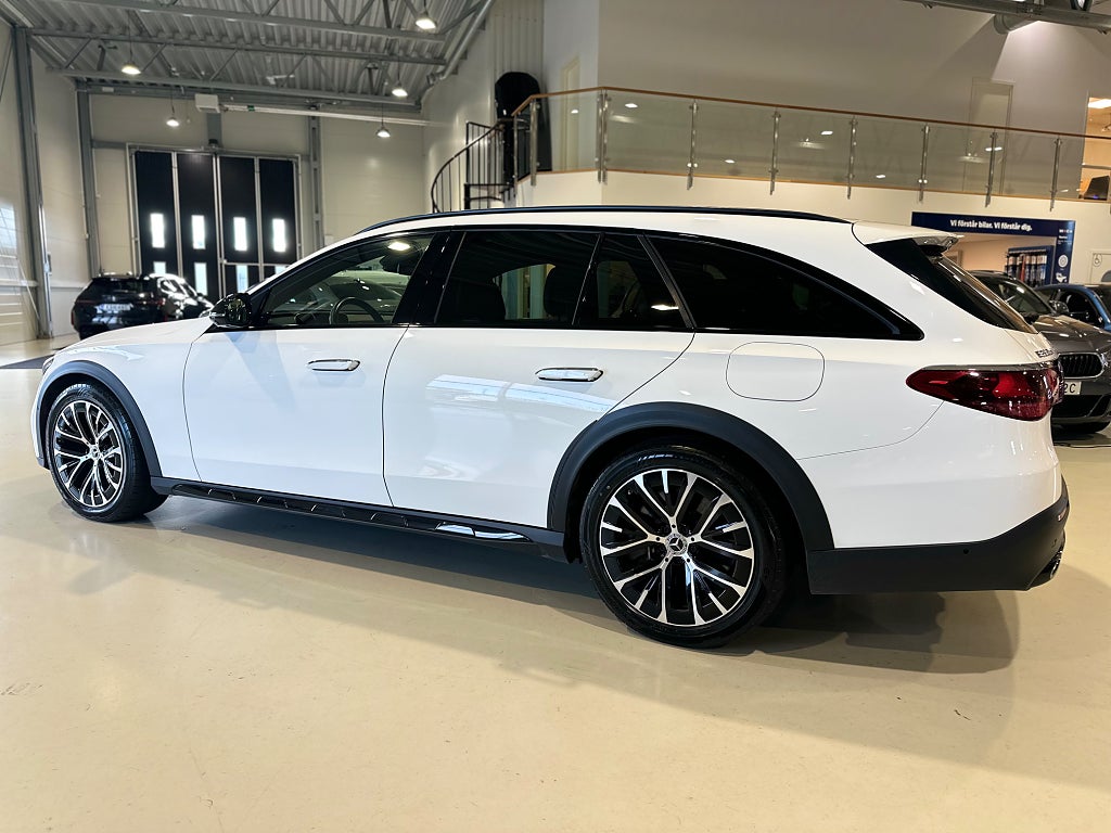 Mercedes-Benz E 2024 - miniatyr 6