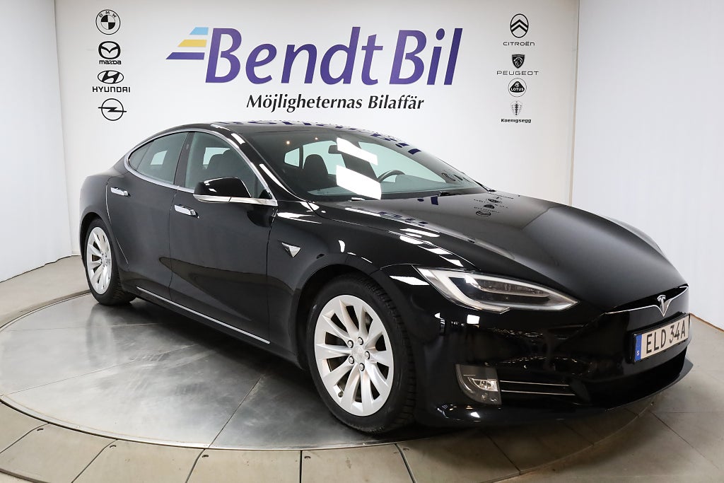 Tesla Model S Long Range AWD 423 hk | MOMS | Luftfjädring | Panorama