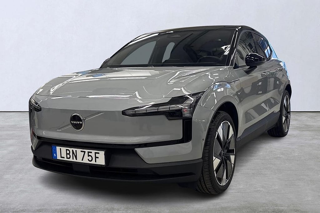 Volvo EX30 Single Motor Extended Range M R Ultra Edition