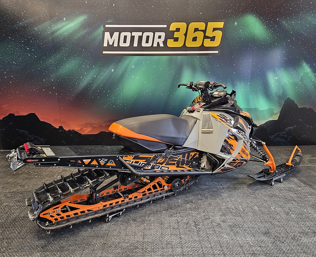 Yamaha SIDEWINDER BTX 153" SE STEG 2 MCXPRESS / VKIT / STORA KYLAREN 2017 - miniatyr 4