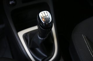 SUV Renault Captur 23 av 24
