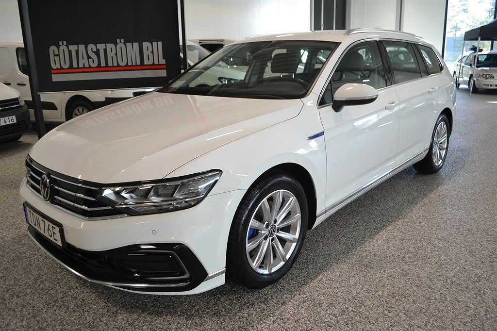 Volkswagen Passat GTE /Drag-pkt,OBS! 3900Mil