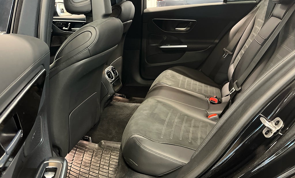 Mercedes-Benz C 300 e AMG Premium Drag Värmare Elstolar - bild 6