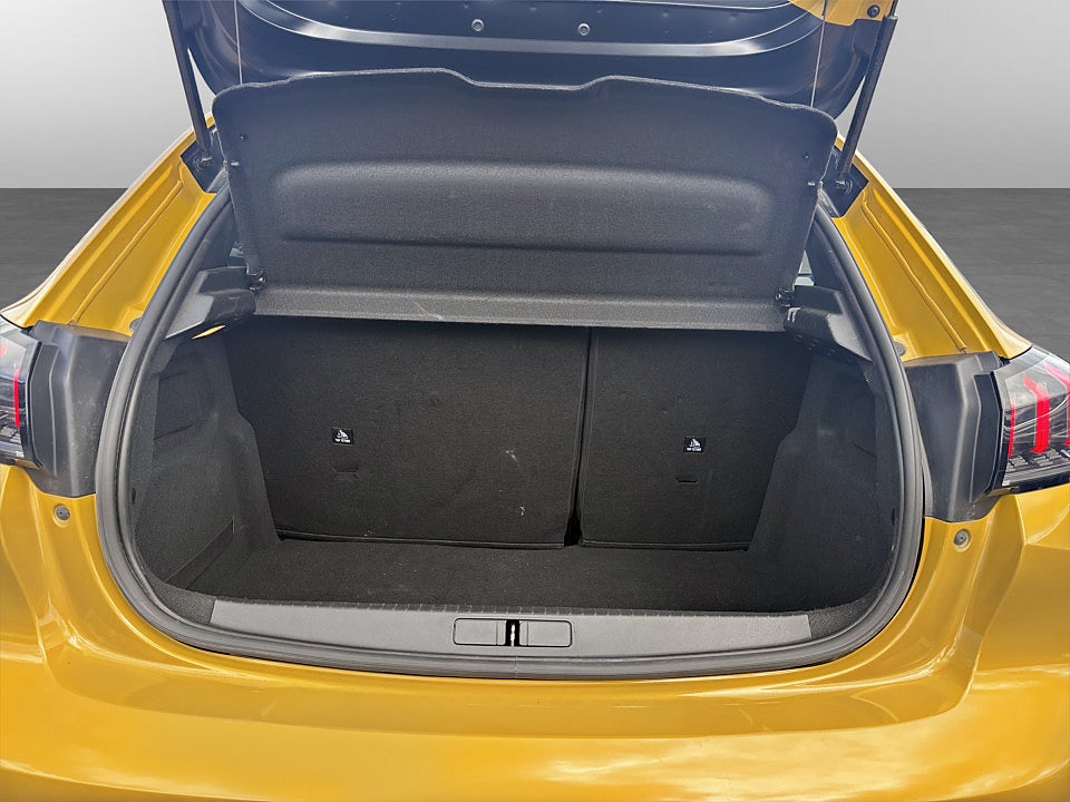 Bild på Peugeot E-208 GT Pack 50kWh 136hk Aut B-KAMERA CARPLAY