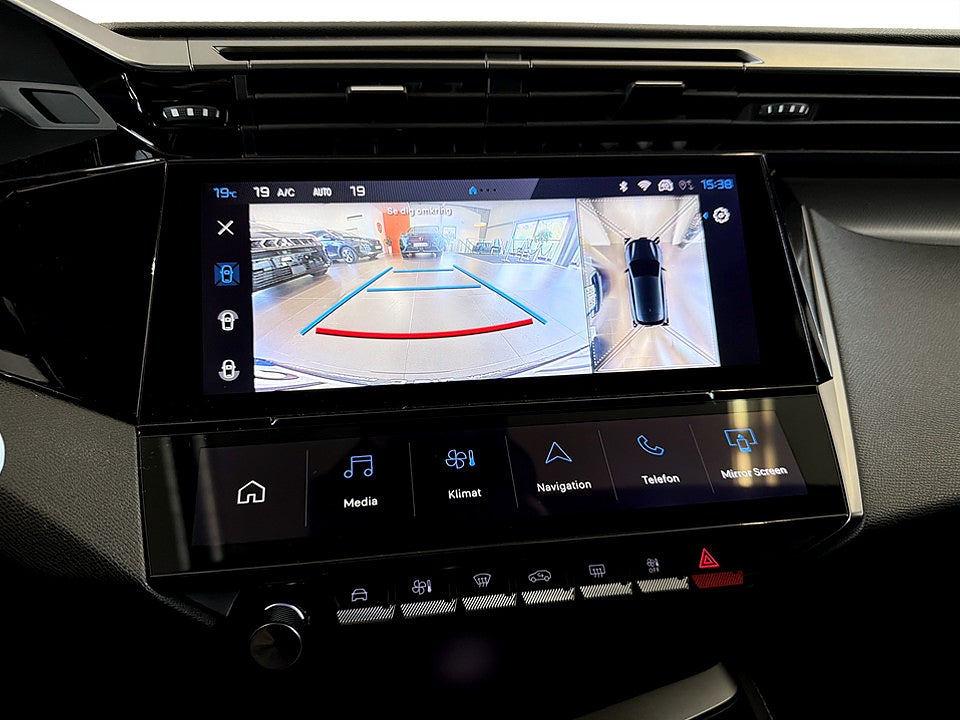 Bild på Peugeot E-308 5D GT 54kWh 156hk Aut B-KAMERA CARPLAY