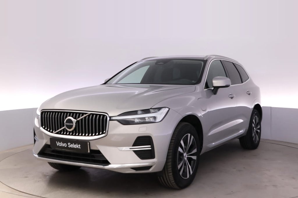 Volvo XC60 T6 Core Special Edition PANORAMA LJUSPKT **SELEKT**