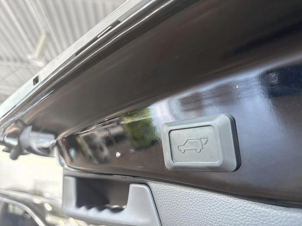 Toyota RAV4 2025 - miniatyr 11