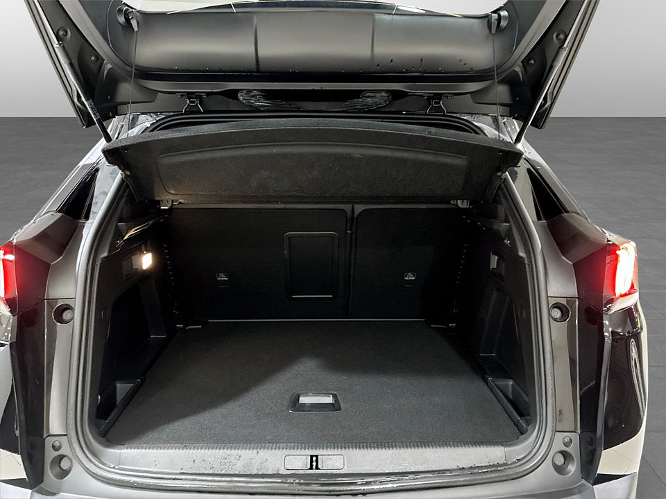 Bild på Peugeot 3008 GT 1.2 PT 130hk B-KAMERA CARPLAY