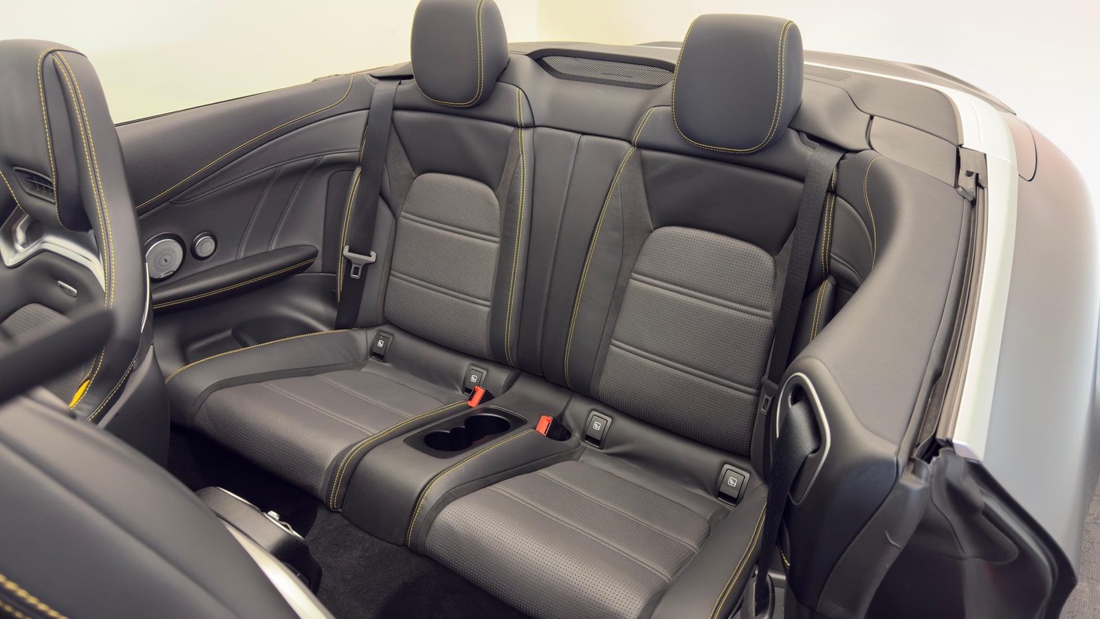 Mercedes-Benz C63 S AMG V8 510hk Cabriolet | Final Edition 2022 - miniatyr 35