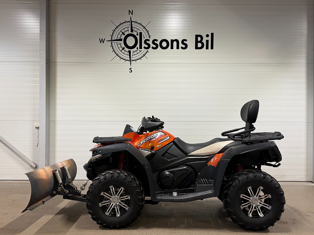 CFMOTO CFORCE 550 Plog Drag Vinsch