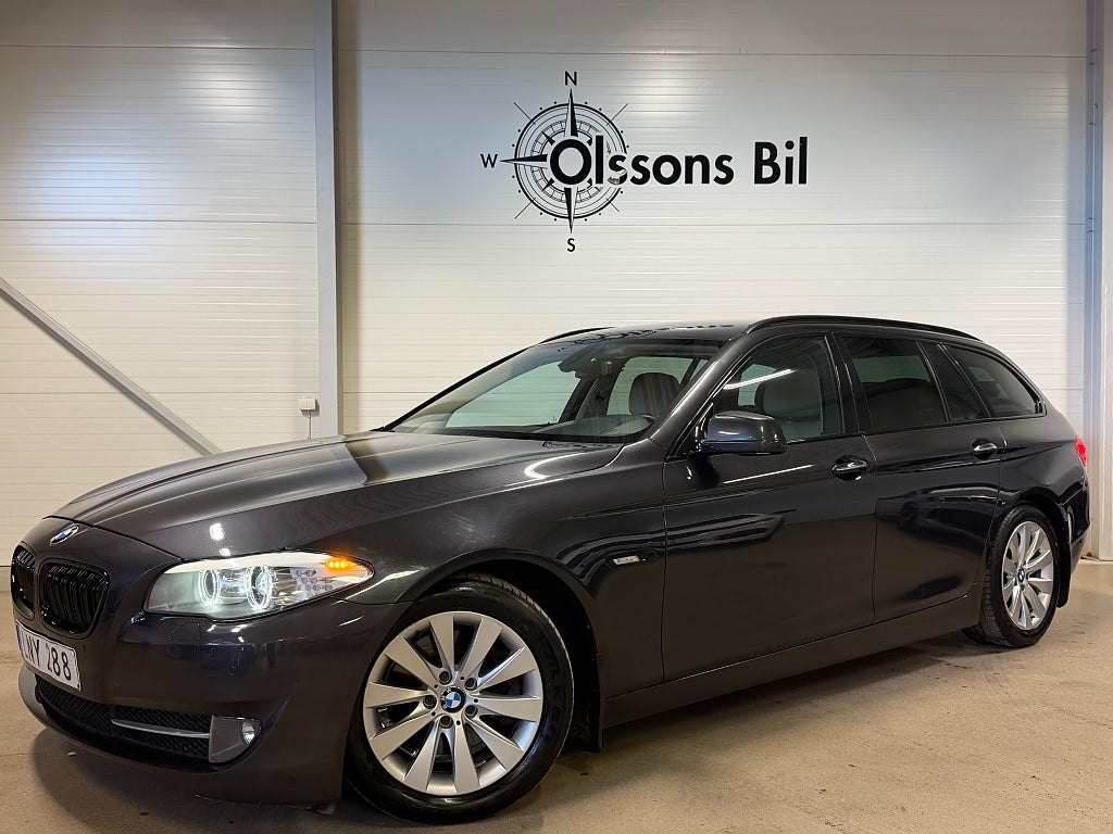 BMW 523 i Touring Aut Drag Läder PDC CarPlay