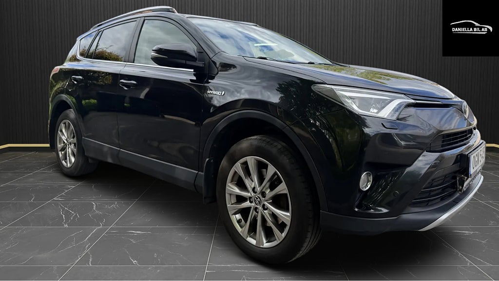 Toyota RAV4 HYBRID 2.5 DUAL VVT-I AWD-I E-CVT EXECUTIVE 360° KAMERA