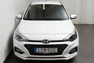 Halvkombi Hyundai i20 5 av 23