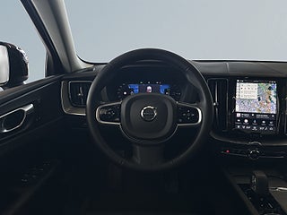 Volvo XC60 T6 Plug-In Hybrid AWD Plus Dark S&V-hjul/Drag/Pano/Skin