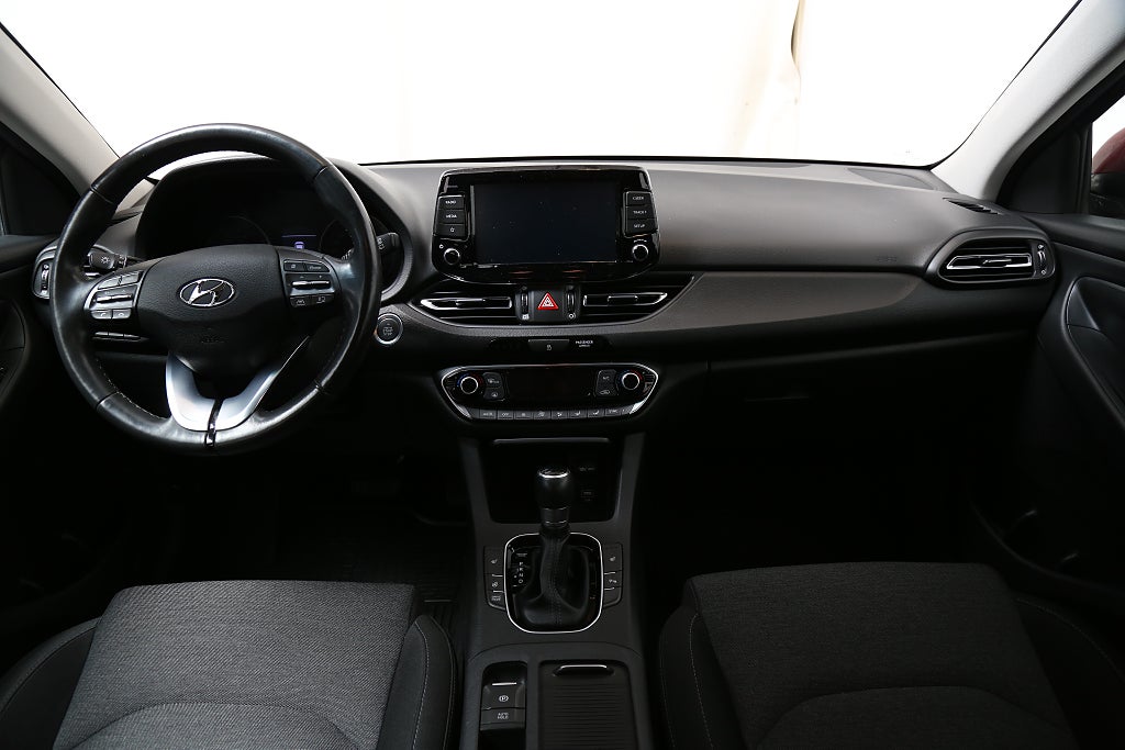 Hyundai i30 1,5 T-GDI 48V MHEV 159hk Advanced Aut Keyless Dragkrok