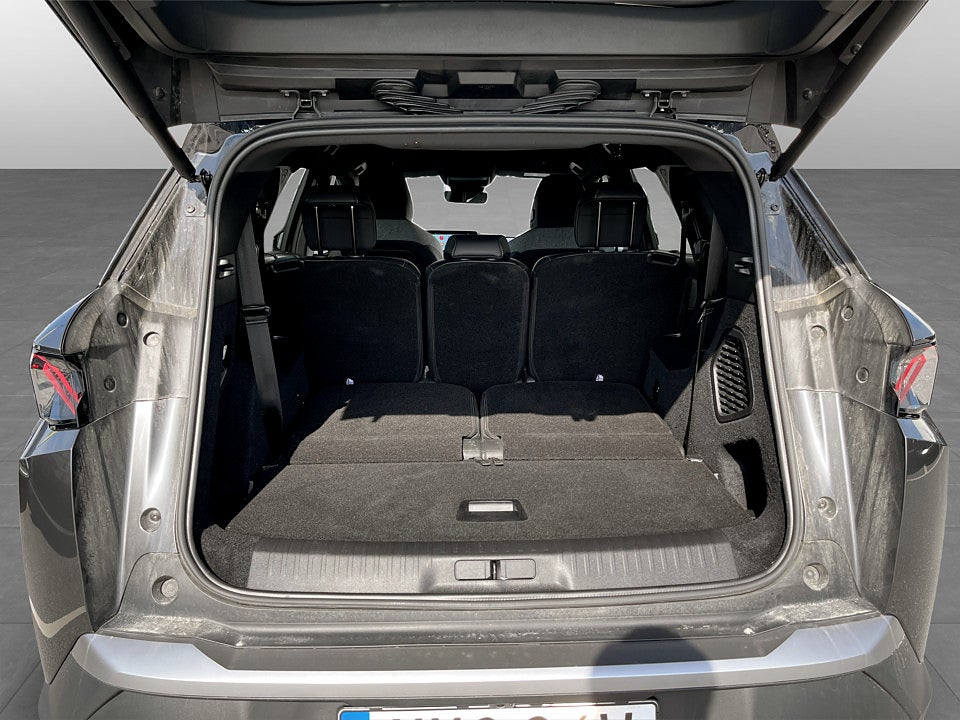 Bild på Peugeot 5008 GT 1.2 PT 130hk Aut 7-SITS B-KAMERA