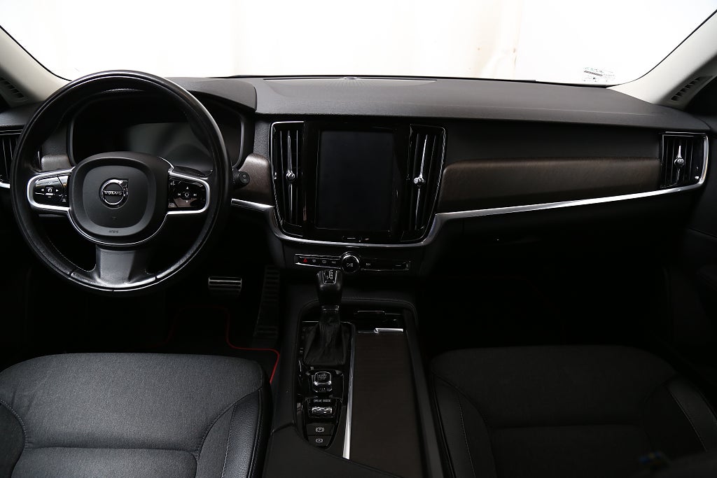 Volvo V90 Cross Country D5 AWD 235hk Adv Edition Aut Navi Kamera VOC D 2019