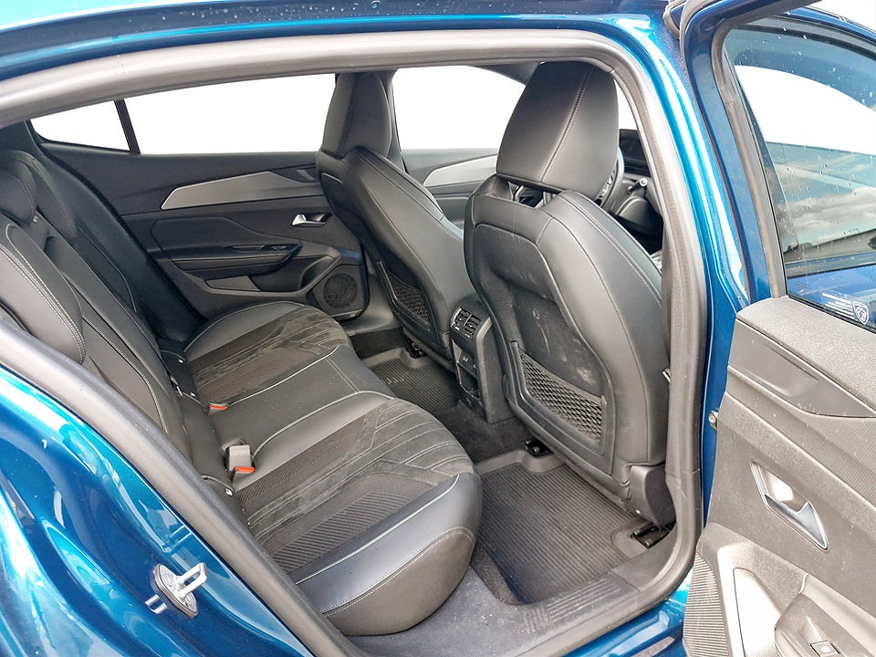 Bild på Peugeot 408 GT 1.2 PT 130hk Aut ELSTOLAR 360-KAMERA