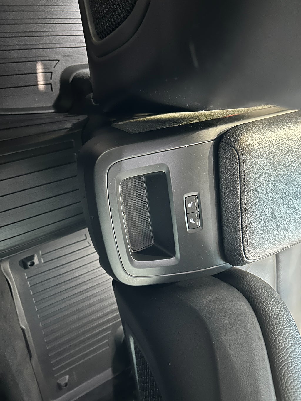 Volvo XC60 2019 - miniatyr 14