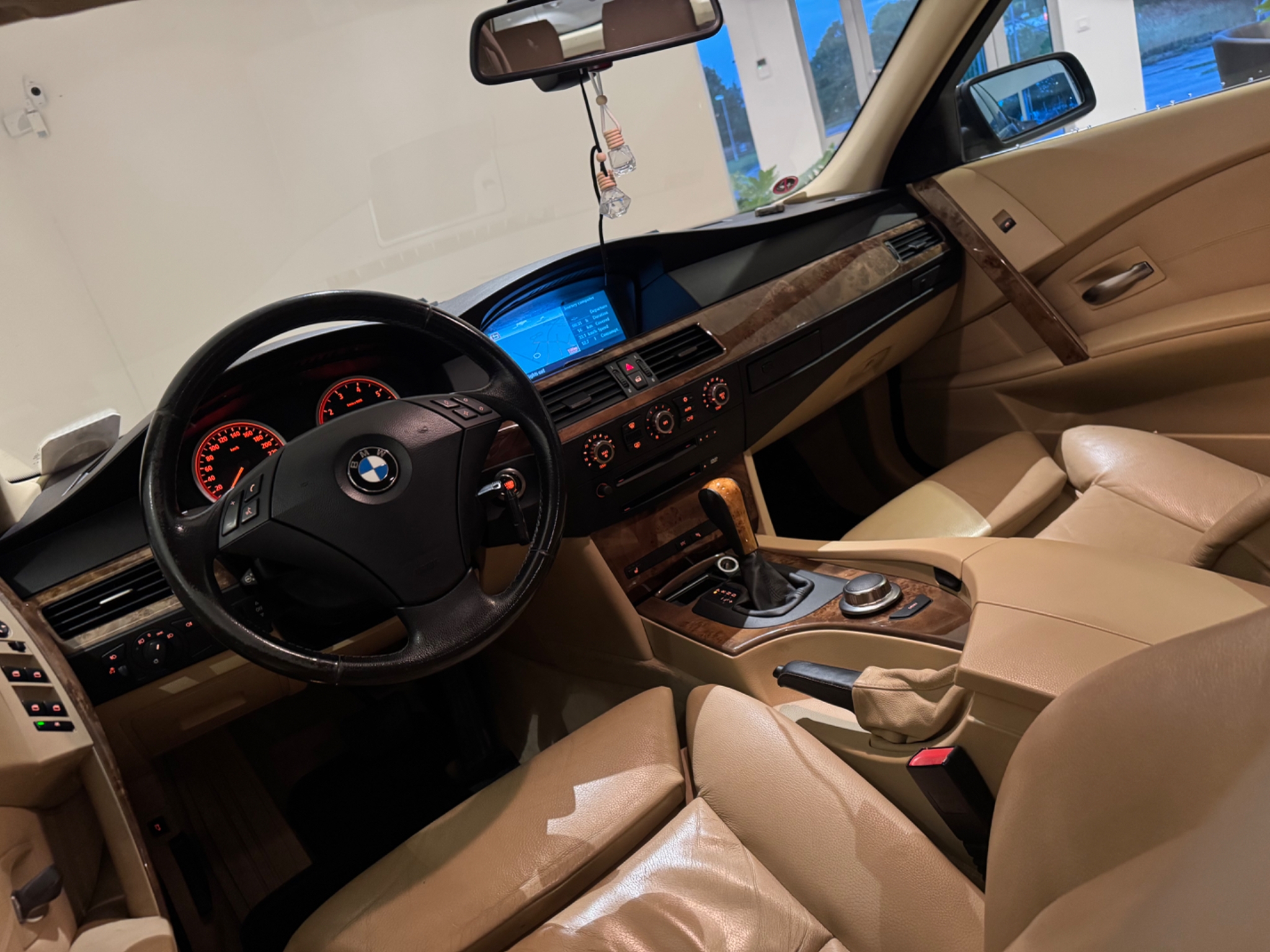 BMW 523 i Touring automat 2006, bild 6/10