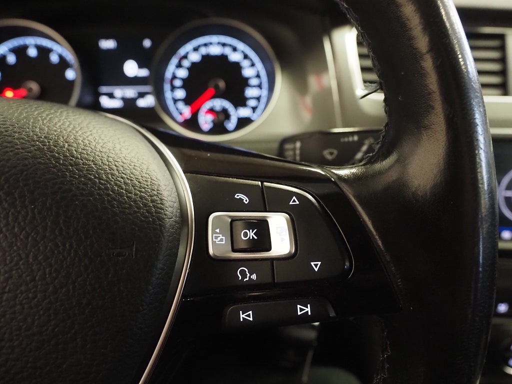 Volkswagen Golf Alltrack 1.8 TSI 180hk 4Motion |Drag|Värmare|Kamera| 2017