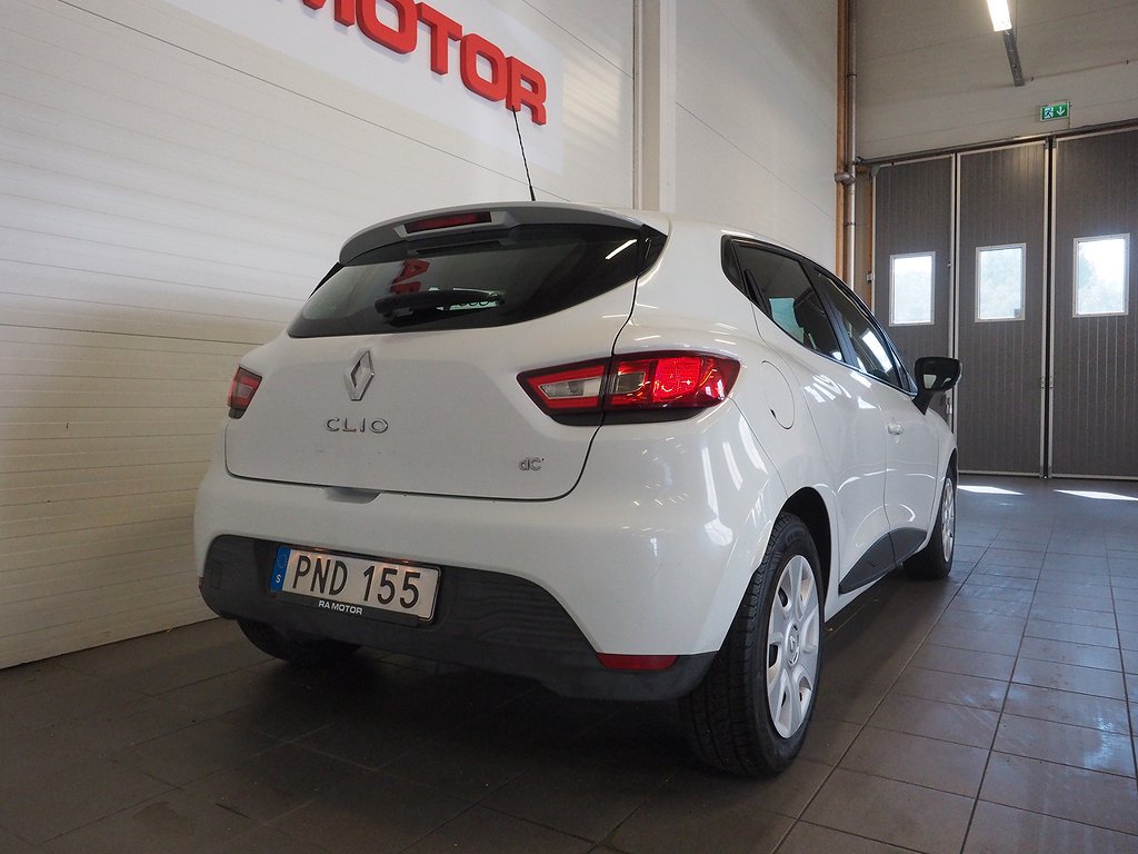 Renault Clio 1.5 dCi 90hk | Navi | Motor & Kupévärmare | 2015