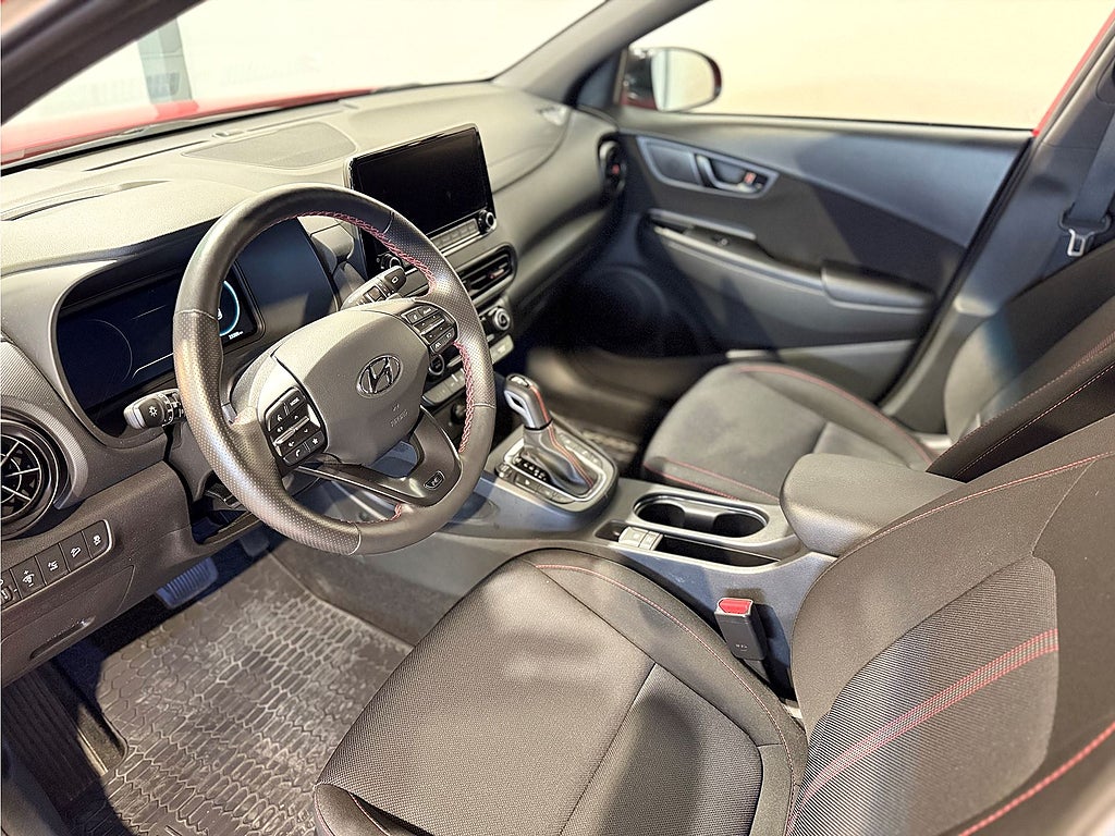 Bild på Hyundai Kona N-Line 1.6 T-GDI 198hk Aut - B-KAMERA, NAV