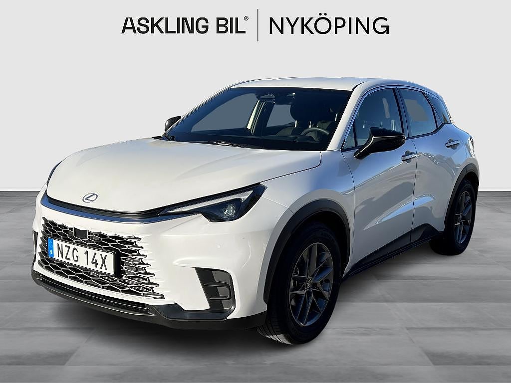Lexus LBX 1,5 Hybrid (Vinterhjul ingår)