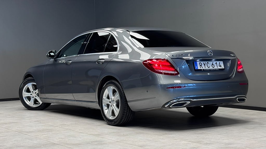 Mercedes-Benz E220 2017 - miniatyr 16