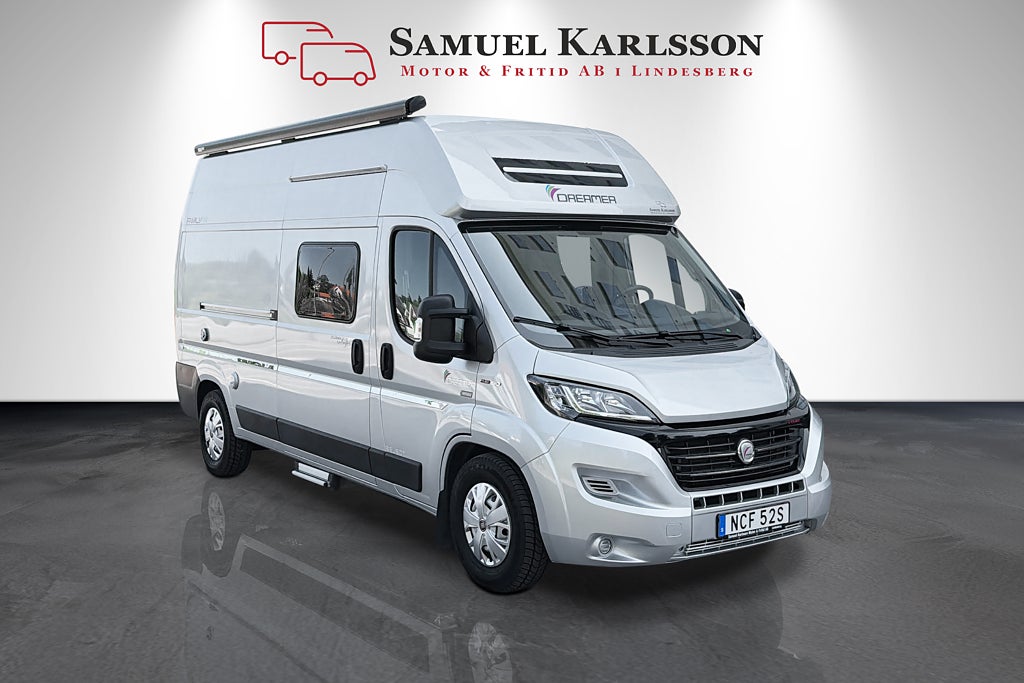 Dreamer Family Van Select | 5 bältade + 5 Sovplatser | Solcell | Takfläk