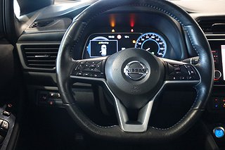 Halvkombi Nissan Leaf 12 av 22
