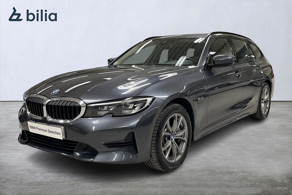 BMW 330e xDrive Touring Sportline | Rattvärme | HiFi | Drag | 4,95% Ränta