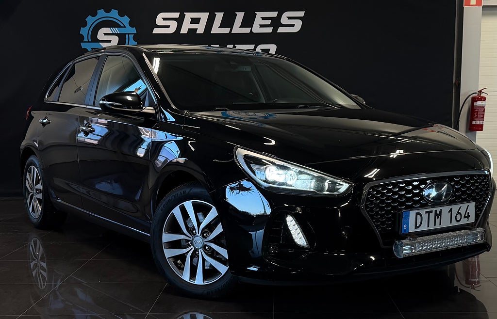 Hyundai i30 1.6 CRDi Premium Euro 6,Räntekampanj,drag,SoV,nybes,nyserv.