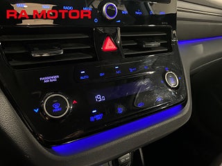 Halvkombi Hyundai IONIQ 21 av 24