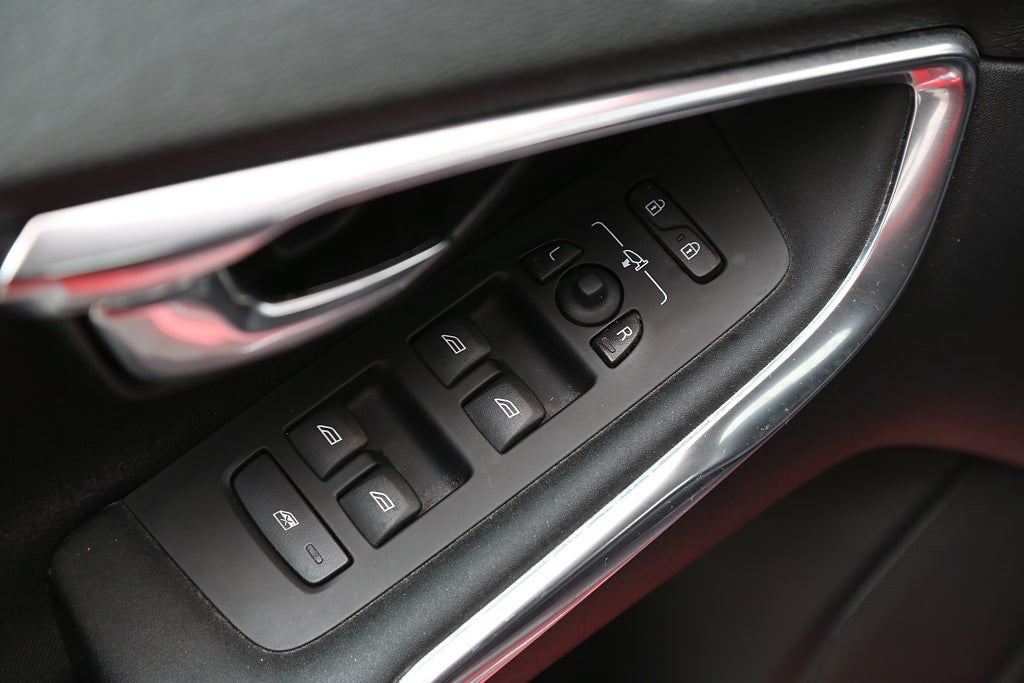 Volvo V40 T2 Momentum 120hk 2014